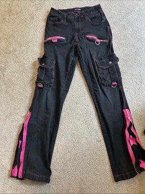 Hot Topic Black Jeans with Hot Pink Zippers & Stitching